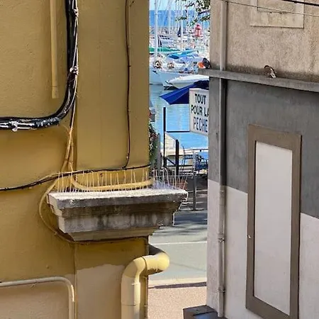 Le Coeur Du Port De Golfe Juan - Parking - Clim - Wifi Lägenhet *